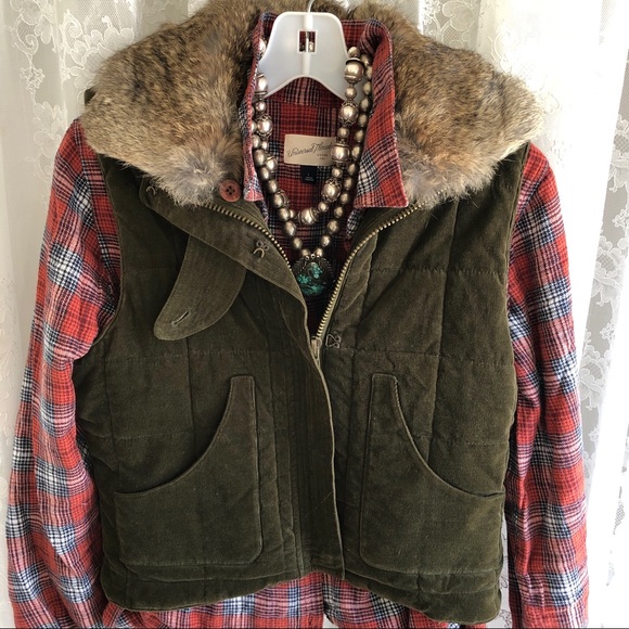 TYLER BOE * NWOT Designer Fine Corduroy Fur Collared Vest - Picture 6 of 7